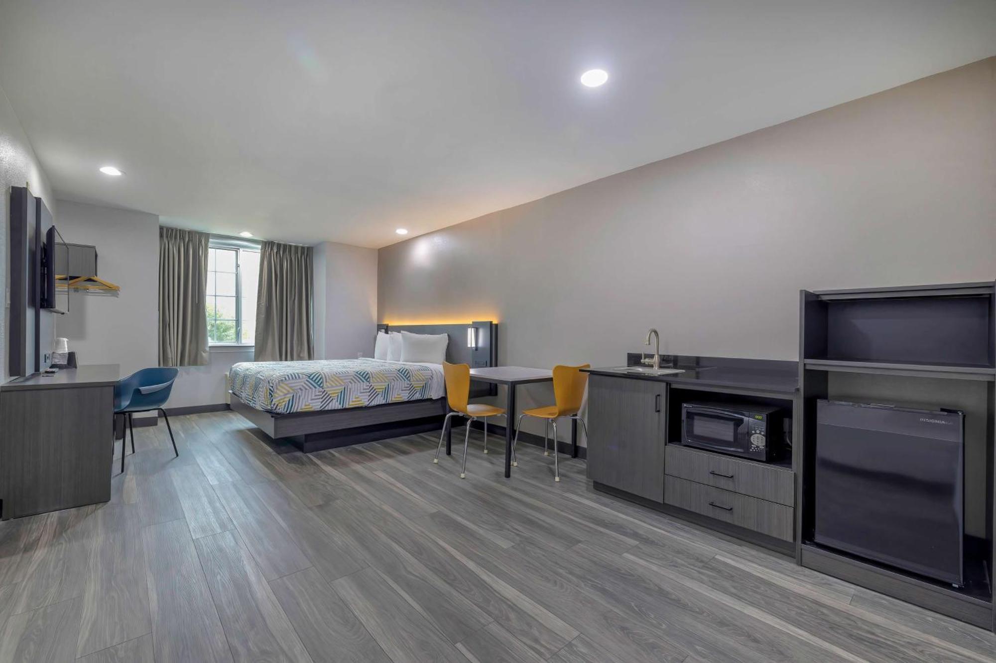 Motel 6-Fort Worth, Tx - Burleson Екстериор снимка