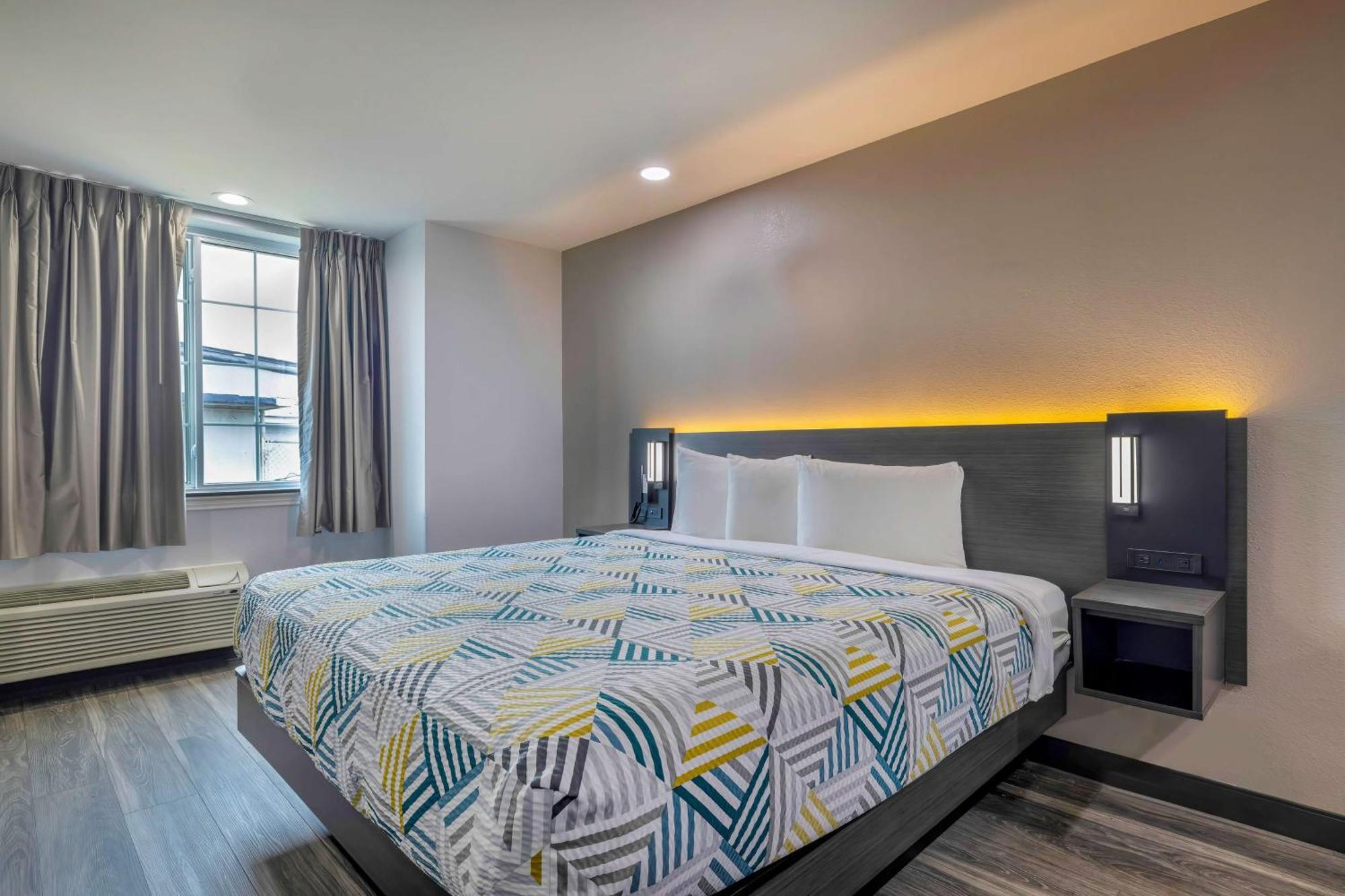 Motel 6-Fort Worth, Tx - Burleson Екстериор снимка